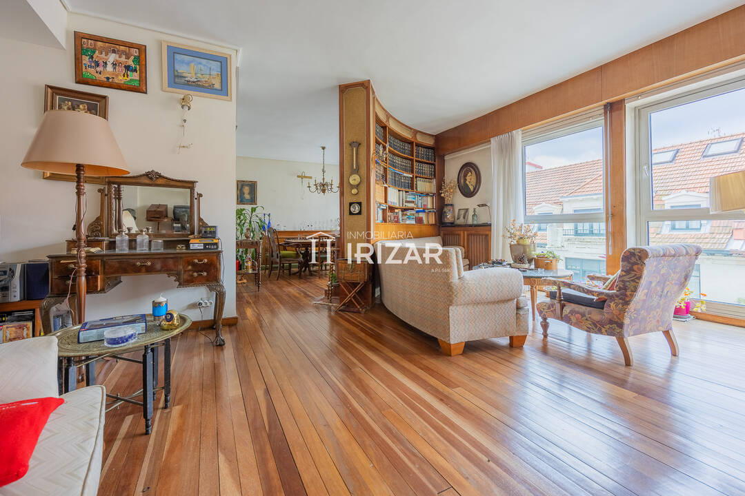 ESTUPENDA VIVIENDA EN HENAO, JUNTO A LA PLAZA DEL MUSEO Y PLAZA EUSKADI